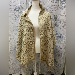 BANANA REPUBLIC FACTORY | Cheetah Print Reversible Scarf